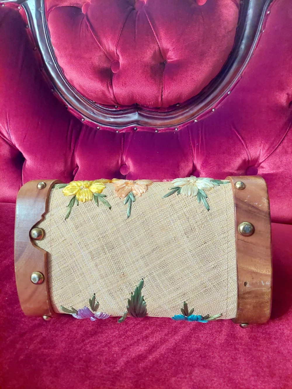 Vintage Embroidered Multicolor Floral Straw Wooden Shoulder Bag